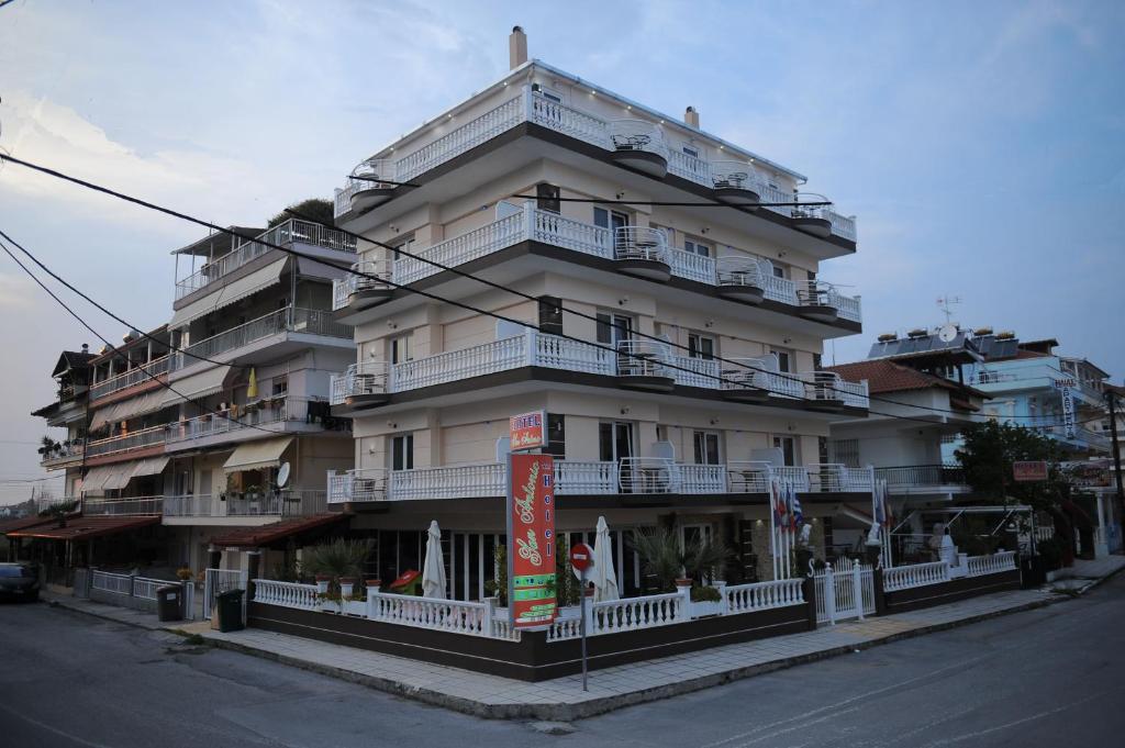 Hotel San Antonio Paralía Exterior foto
